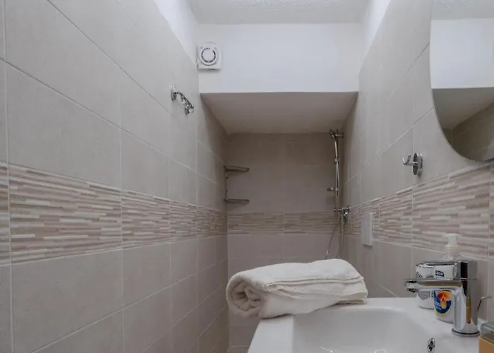 Old Town * סנרמו